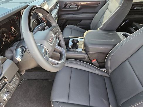 New 2026 GMC Yukon Elevation w/ Elevation Premium Package image 10
