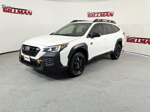Used 2025 Subaru Outback Wilderness AWD/4WD image 7