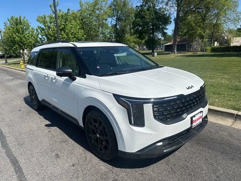 New 2026 Kia Carnival SX w/ SX Dark Edition Package FWD image 26