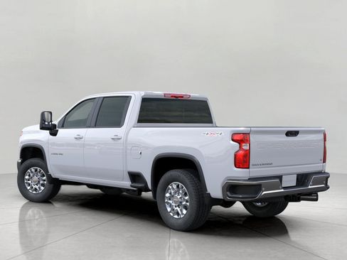 Used 2026 Chevrolet Silverado 3500 LT w/ All Star Edition AWD/4WD image 3
