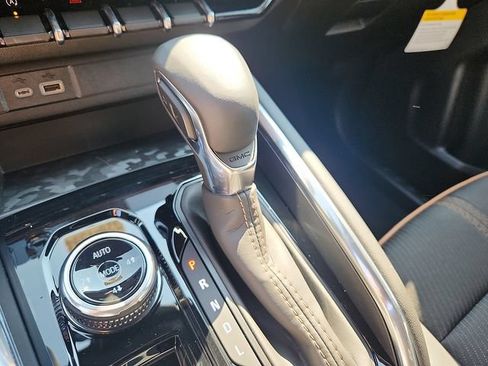New 2026 GMC Canyon AT4 AWD/4WD image 10