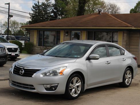Used 2015 Nissan Altima 2.5 SL image 6
