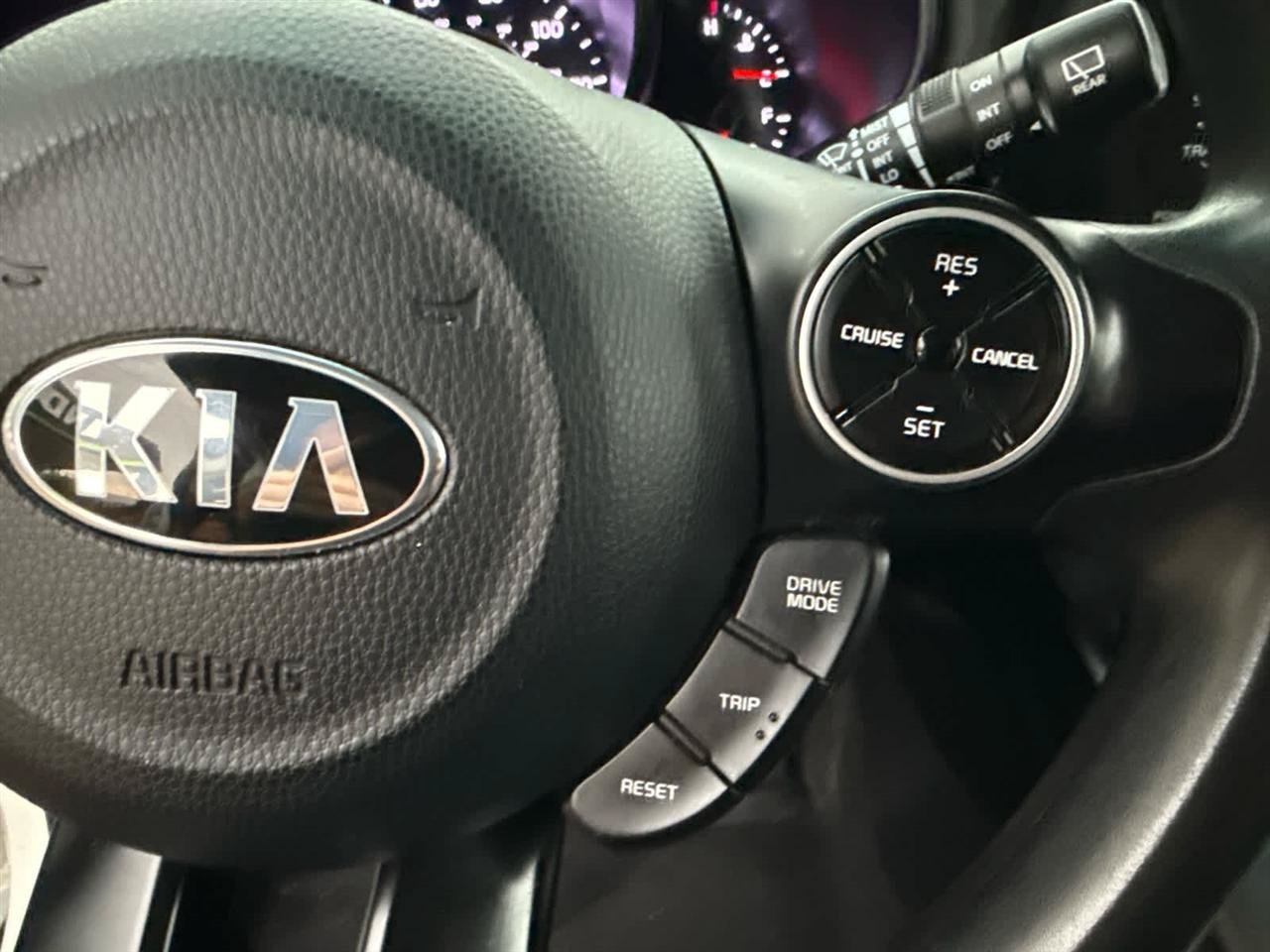 Used 2019 Kia Soul + FWD image 17