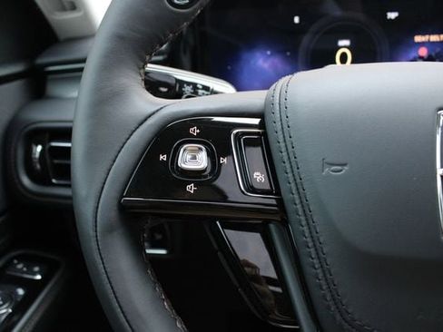 New 2026 Lincoln Aviator AWD image 41