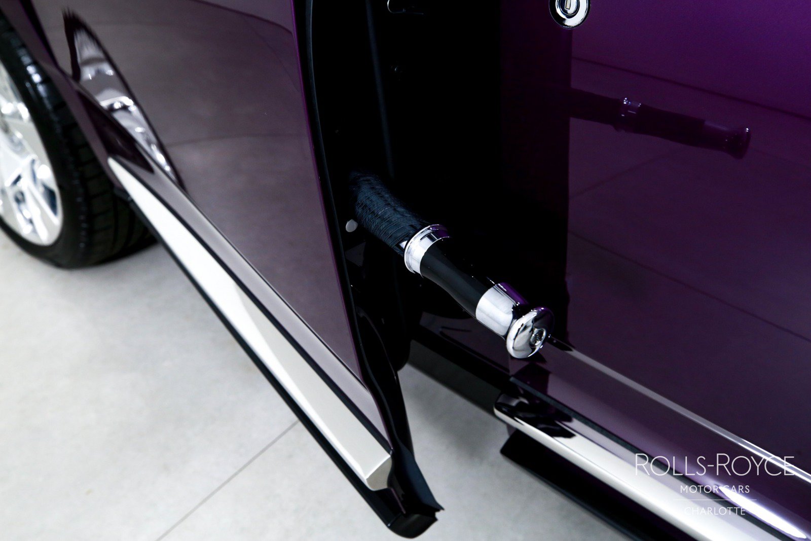 Certified 2025 Rolls-Royce Cullinan AWD/4WD image 33