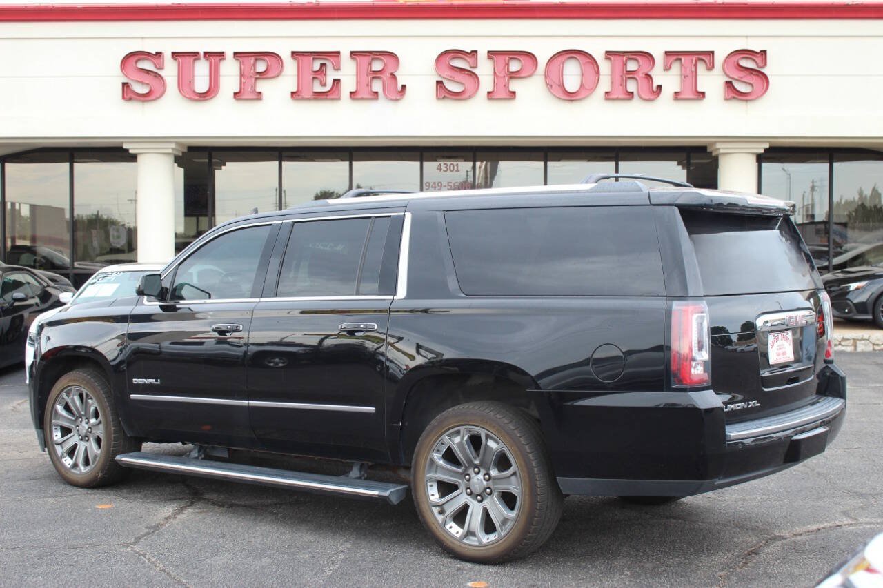 Used 2016 GMC Yukon XL Denali w/ Open Road Package AWD/4WD image 5