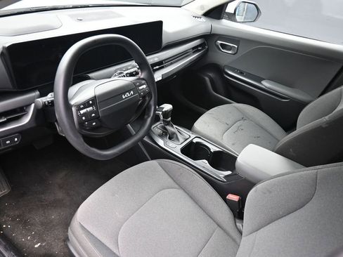 Used 2025 Kia K4 FWD image 21