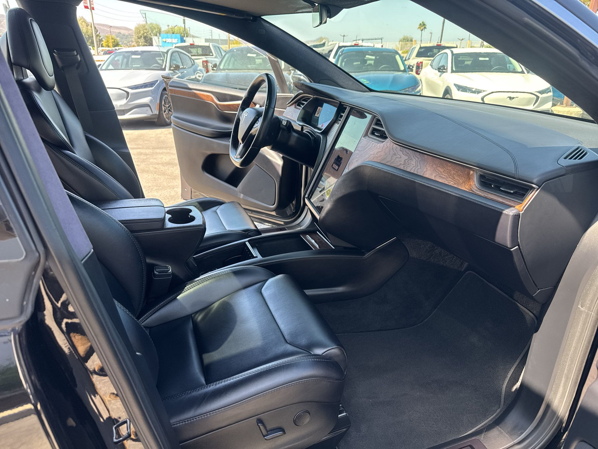 Used 2018 Tesla Model X 100D AWD/4WD image 26