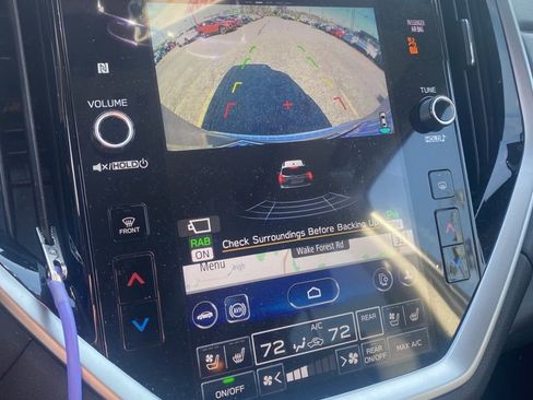 Used 2023 Subaru Ascent Touring image 7