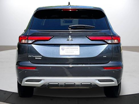 Used 2024 Mitsubishi Outlander SE FWD image 8