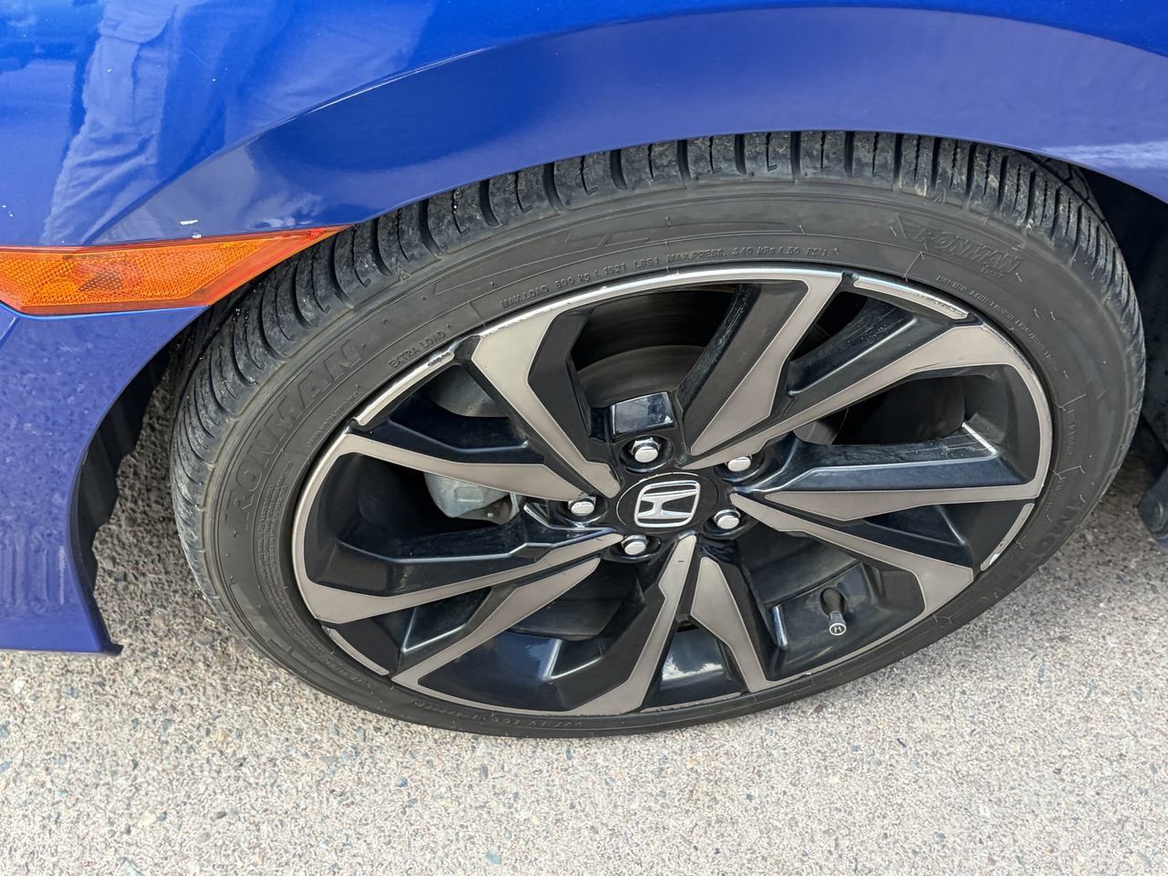 Used 2021 Honda Civic Sport image 4