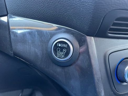Used 2017 Ford Escape Titanium AWD/4WD image 24