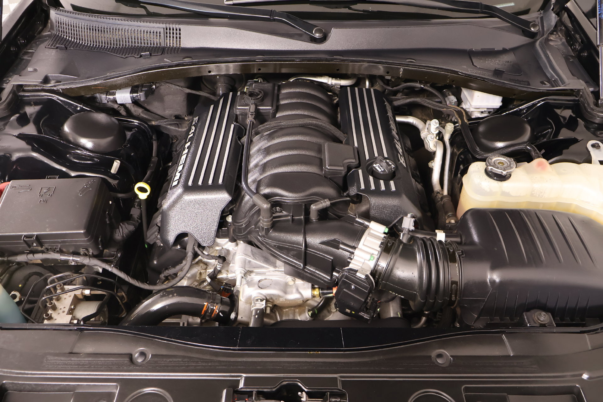 Used 2023 Chrysler 300 C RWD image 20