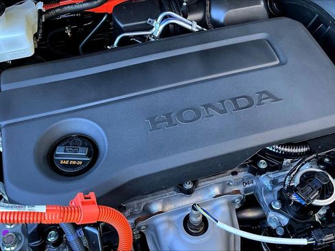 Used 2026 Honda CR-V Sport Touring image 31