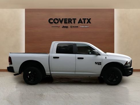 Used 2024 RAM 1500 Classic Warlock AWD/4WD image 6