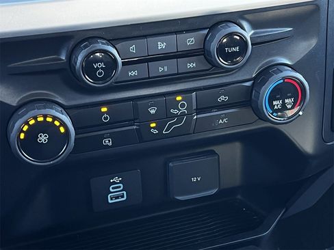 Used 2024 Ford F250 XLT image 18