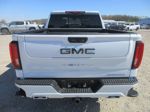 New 2026 GMC Sierra 1500 Denali Ultimate AWD/4WD image 6