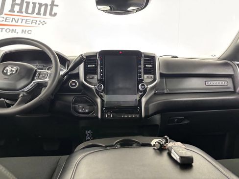 Used 2025 RAM 2500 Big Horn AWD/4WD image 23