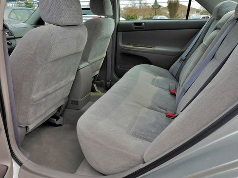 Used 2003 Toyota Camry LE image 17
