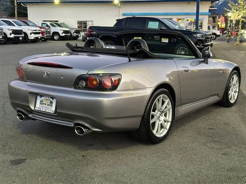 Used 2004 Honda S2000 image 31
