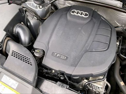 Used 2018 Audi Q5 Prestige w/ Premium Plus Package AWD/4WD image 33