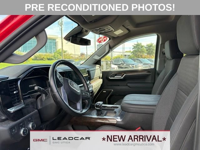 Used 2024 GMC Sierra 1500 Elevation w/ Preferred Package AWD/4WD image 17