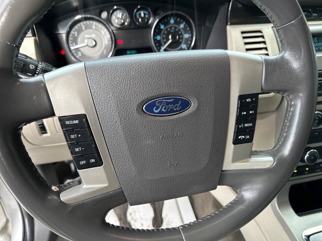 Used 2012 Ford Flex SE FWD image 20
