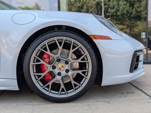 Used 2024 Porsche 911 Carrera S image 11