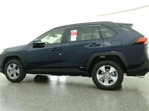 New 2025 Toyota RAV4 XLE image 20