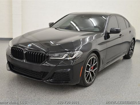 Used 2023 BMW 530i w/ M Sport Package RWD image 2