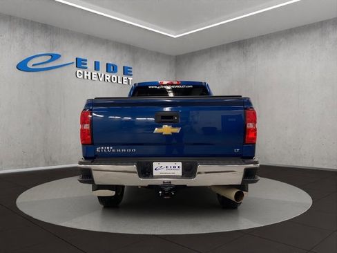 Used 2017 Chevrolet Silverado 2500 LT w/ LT Convenience Package image 4