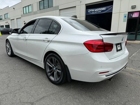 Used 2016 BMW 340i xDrive Sedan AWD/4WD image 9