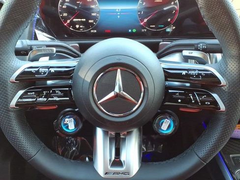 New 2026 Mercedes-Benz GLB 35 AMG 4MATIC image 8