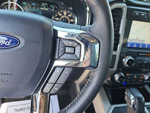 Used 2020 Ford F150 Lariat w/ Equipment Group 502A Luxury AWD/4WD image 18