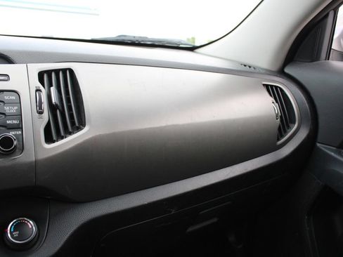 Used 2014 Kia Sportage LX FWD image 18