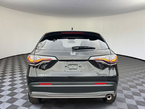 Certified 2025 Honda HR-V Sport image 5