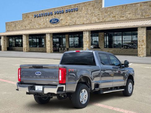 New 2026 Ford F250 XLT w/ FX4 Off-Road Package AWD/4WD image 5