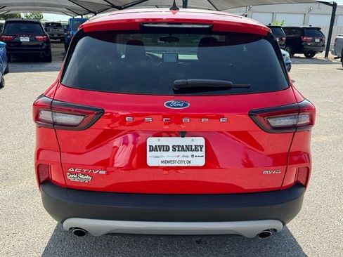 Used 2024 Ford Escape Active AWD/4WD image 5