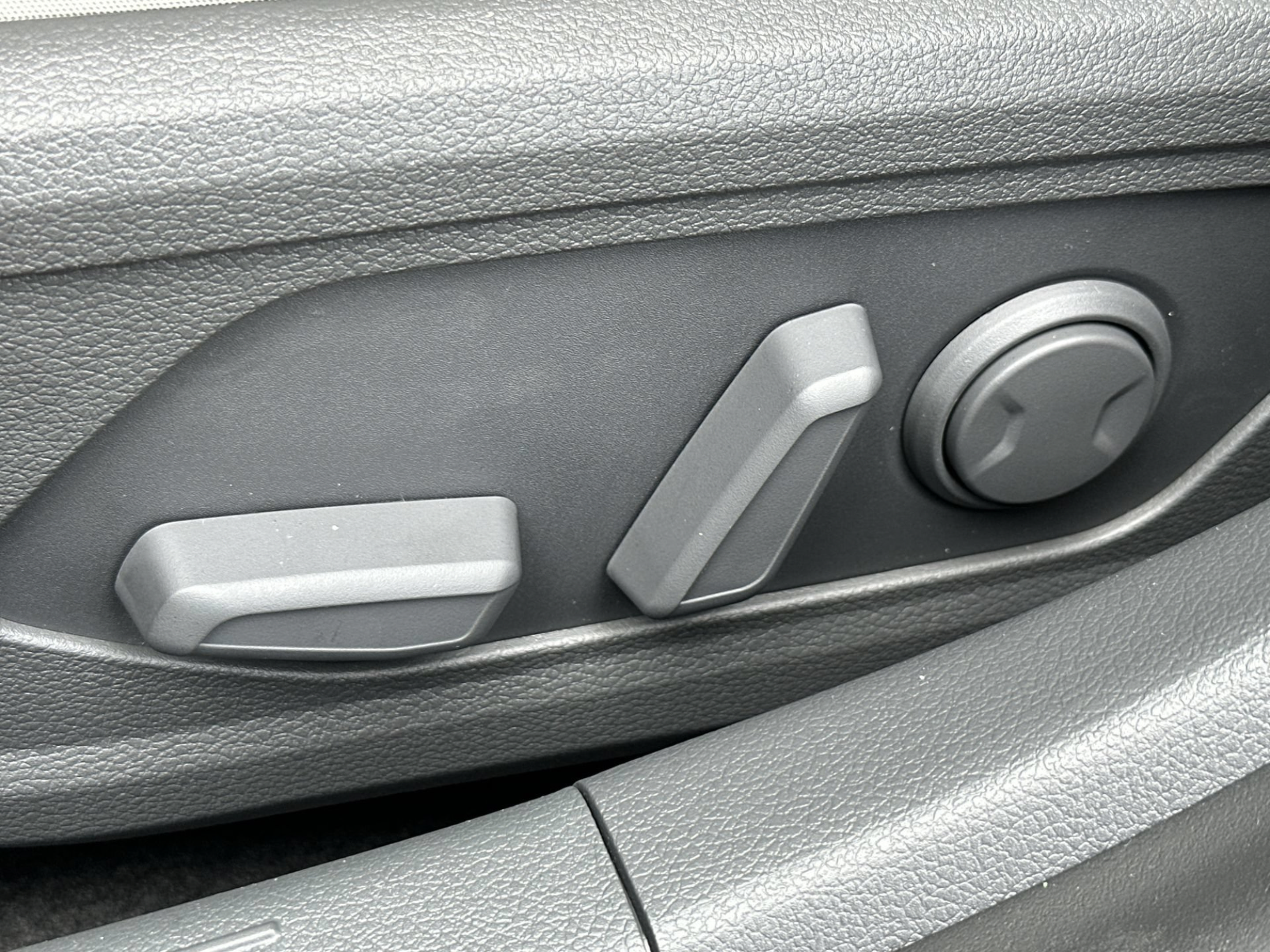 New 2026 Hyundai Sonata SEL FWD image 14