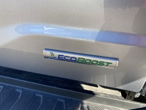 Used 2023 Ford F150 XLT image 8