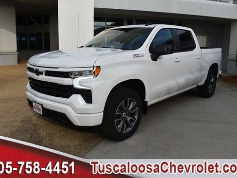 Used 2025 Chevrolet Silverado 1500 RST AWD/4WD image 5