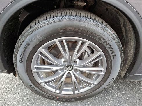 Used 2024 Alfa Romeo Stelvio Sprint image 8