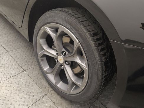 Used 2023 Chevrolet Malibu LT FWD image 31