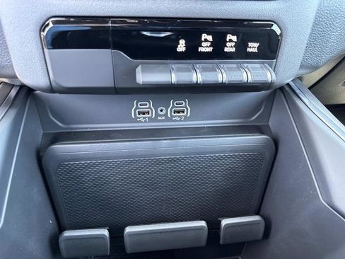 New 2026 RAM 1500 4x4 Crew Cab image 26