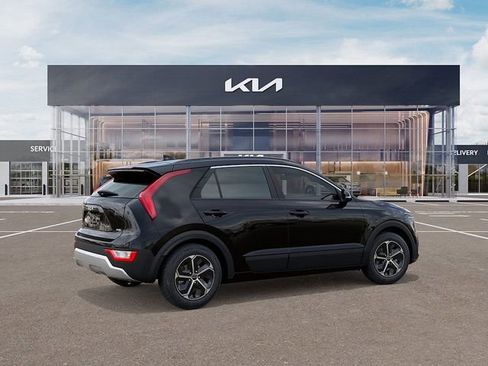 New 2026 Kia Niro FWD image 6