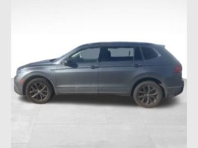 Used 2022 Volkswagen Tiguan SE