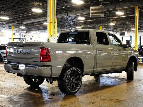 New 2026 RAM 2500 Laramie AWD/4WD image 7