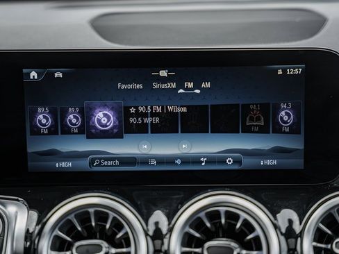 Certified 2024 Mercedes-Benz GLB 250 4MATIC w/ Winter Heating Package image 23