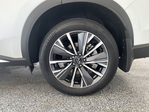 Certified 2026 INFINITI QX60 Luxe w/ Cargo Package AWD/4WD image 31