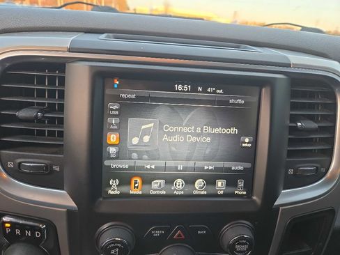 Used 2014 RAM 1500 Outdoorsman image 26